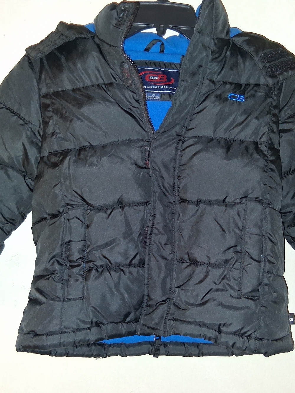 Kids Black Puffer Jacket Size 5/6